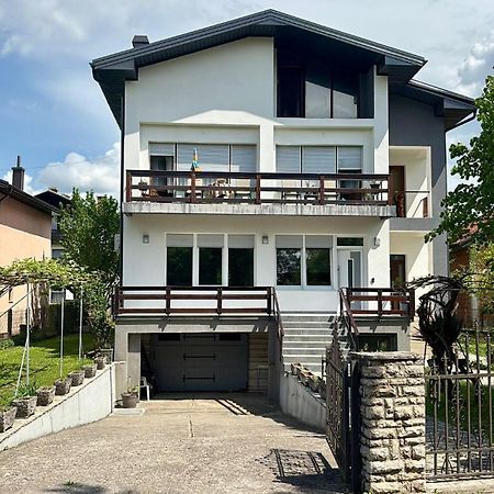 Apartment Una Laguna Bihać Екстериор снимка