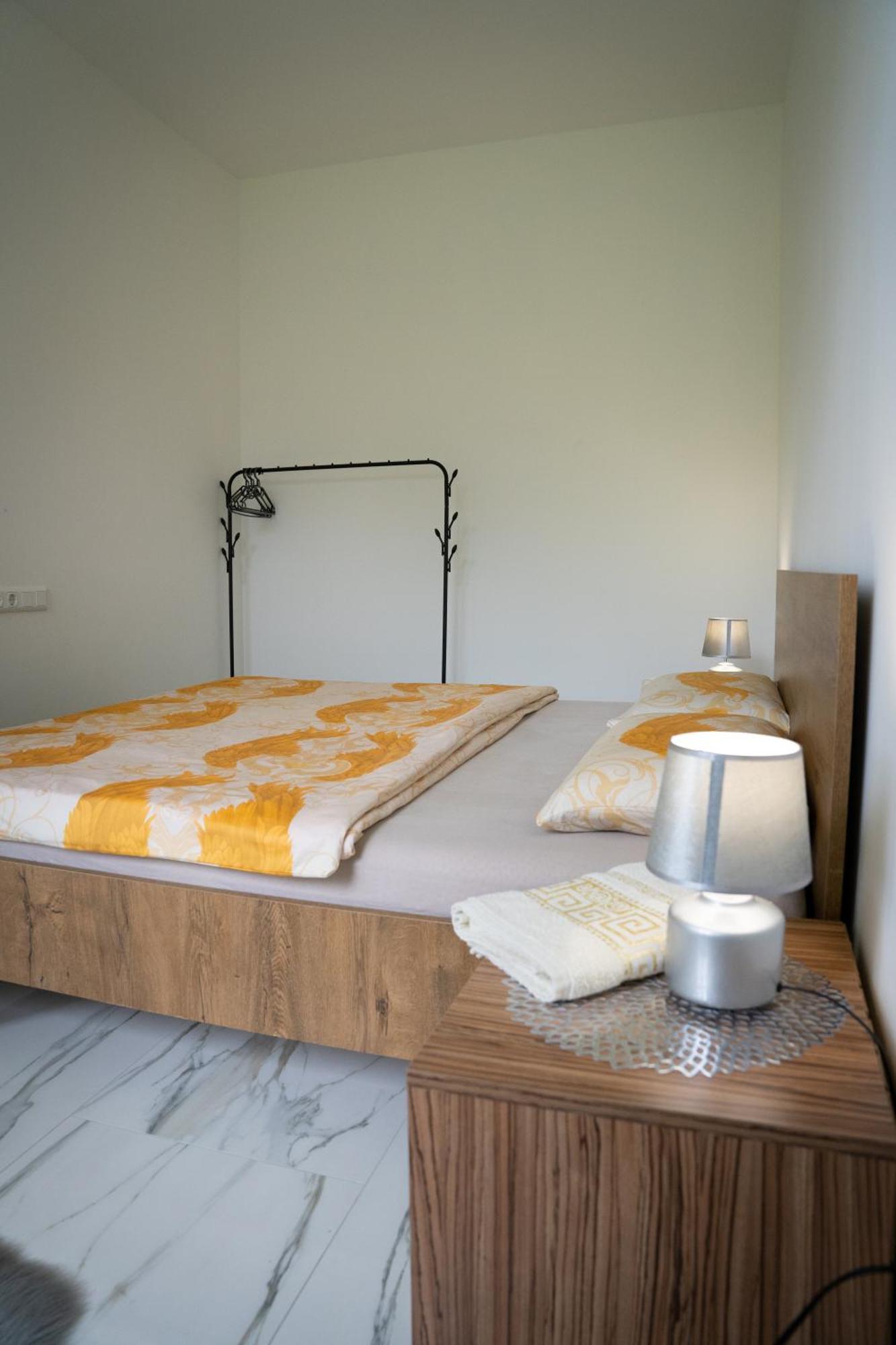 Apartment Una Laguna Bihać Екстериор снимка
