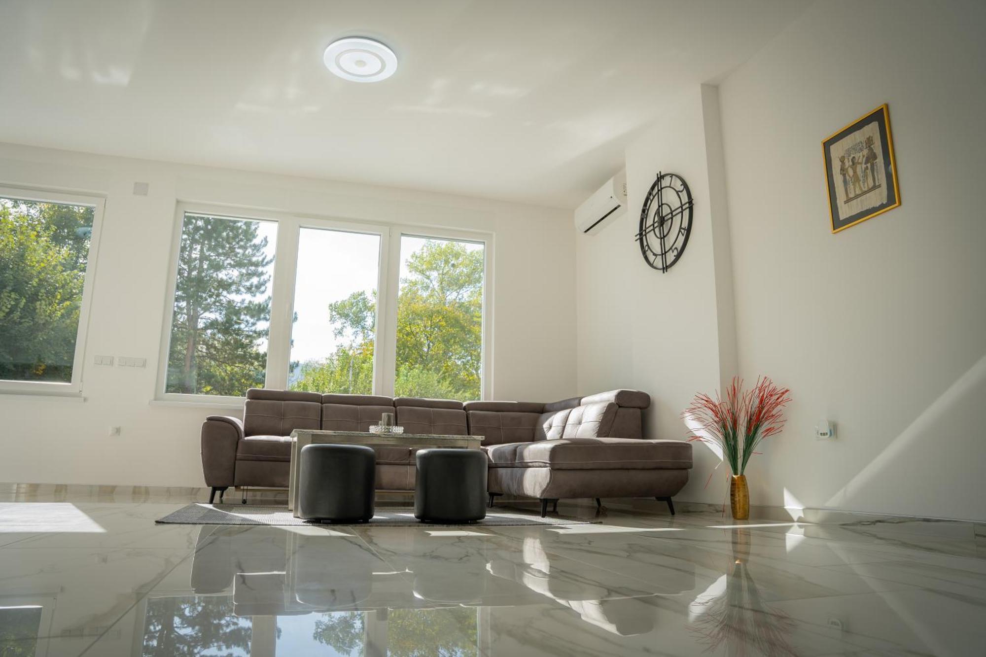 Apartment Una Laguna Bihać Екстериор снимка