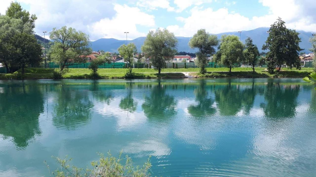 Apartment Una Laguna Bihać Екстериор снимка